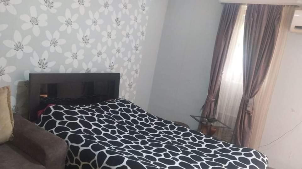 Lana Apartment Tbilisi ภายนอก รูปภาพ