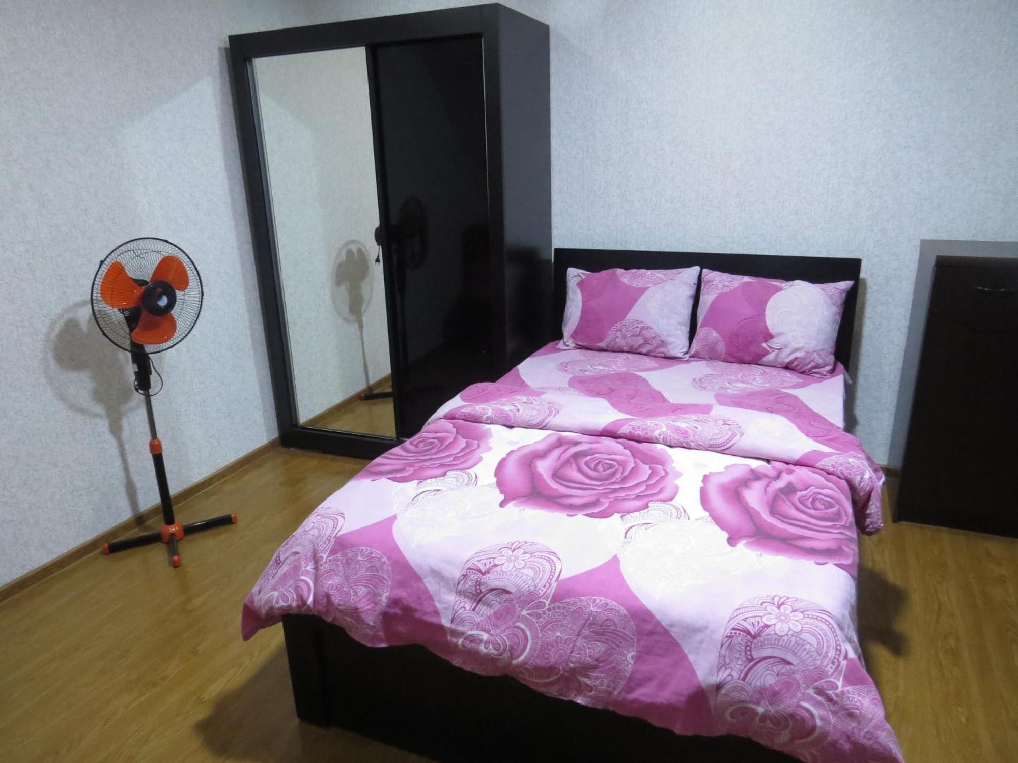 Lana Apartment Tbilisi ภายนอก รูปภาพ