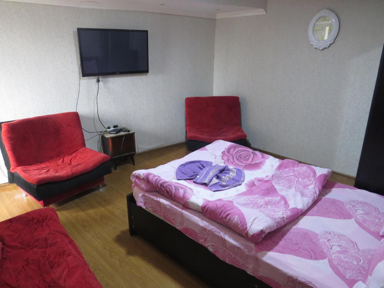 Lana Apartment Tbilisi ภายนอก รูปภาพ