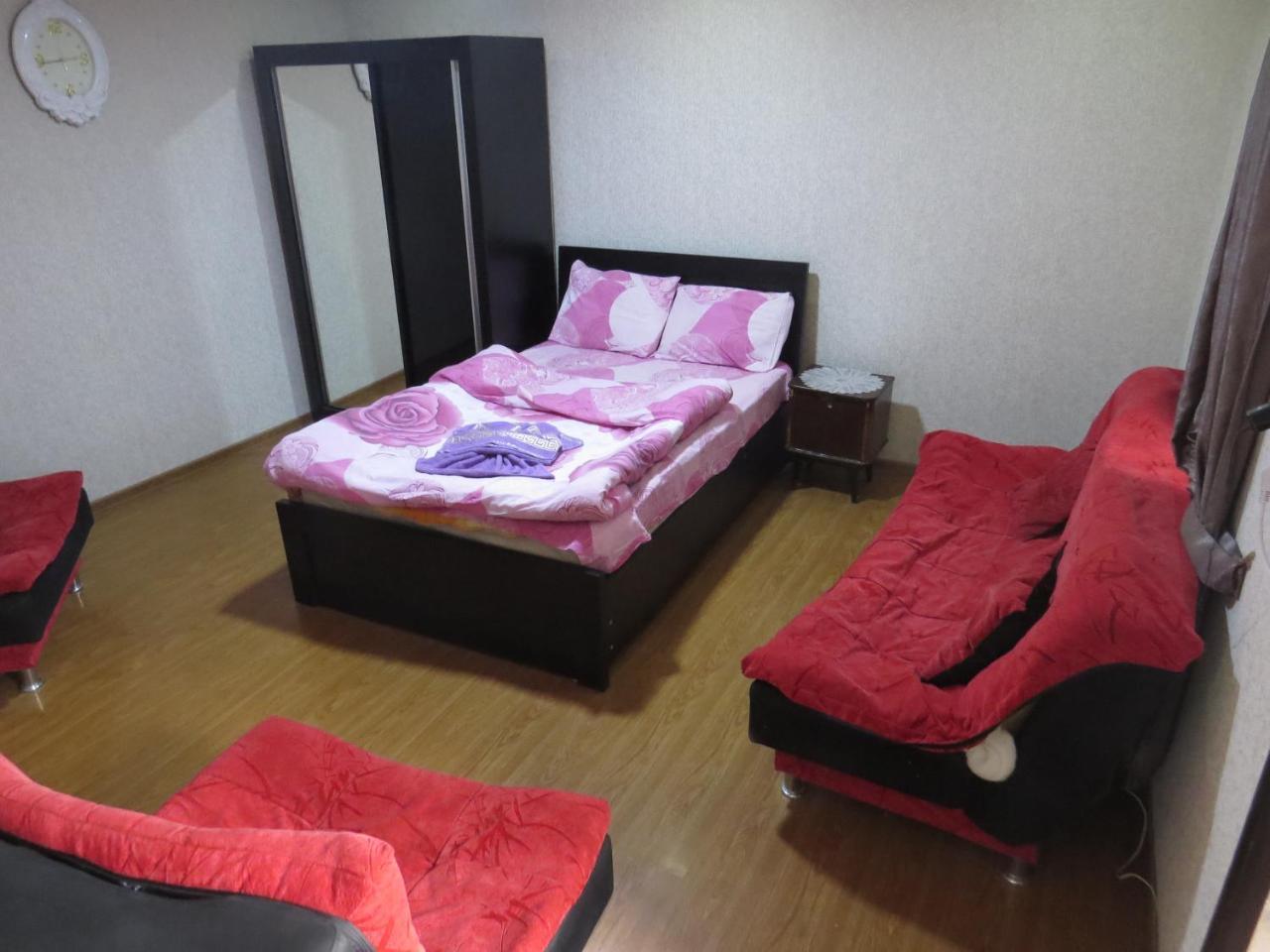 Lana Apartment Tbilisi ภายนอก รูปภาพ